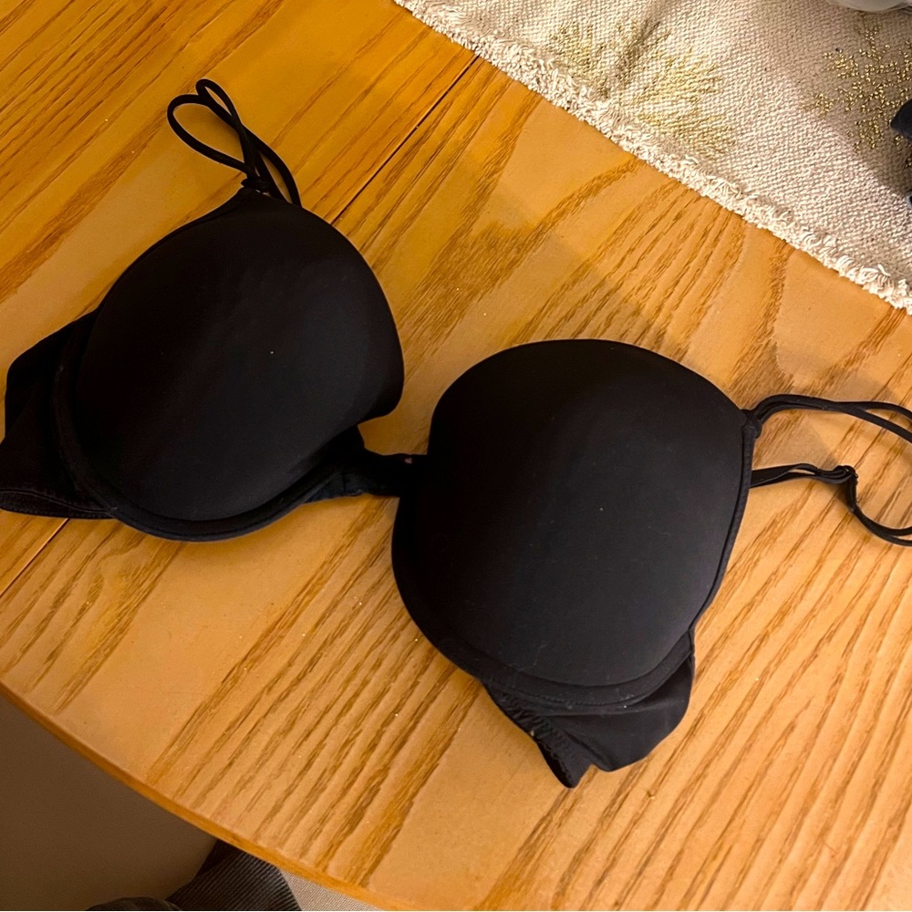 PINK bra, free beauty gift with purchase!